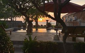 Bintang Beach Villa